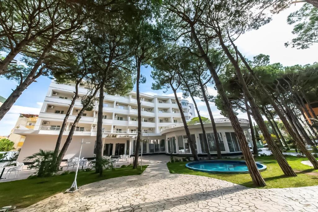 Atrium Deluxe Resort Golem  Dış mekan fotoğraf